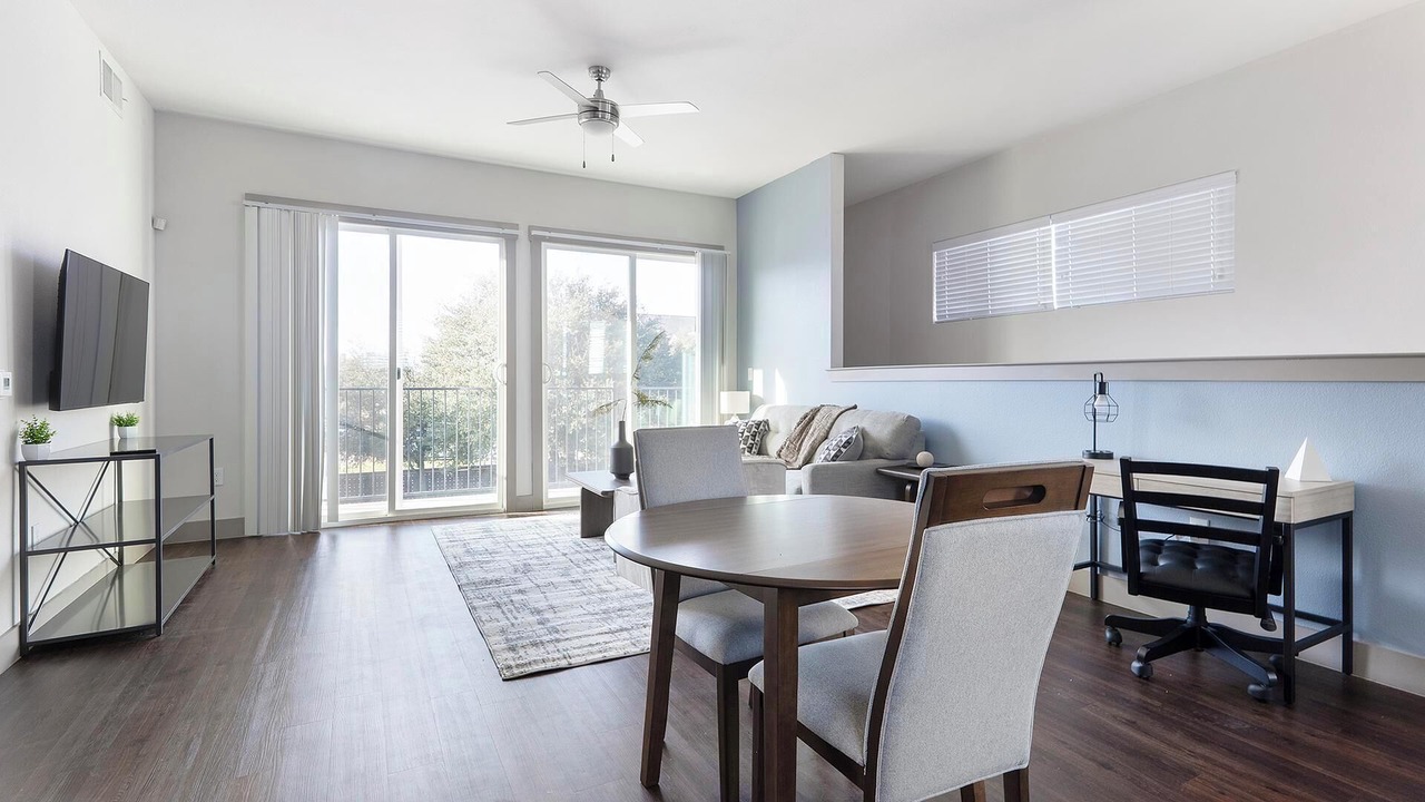 Photo of Livingroom in Waco
