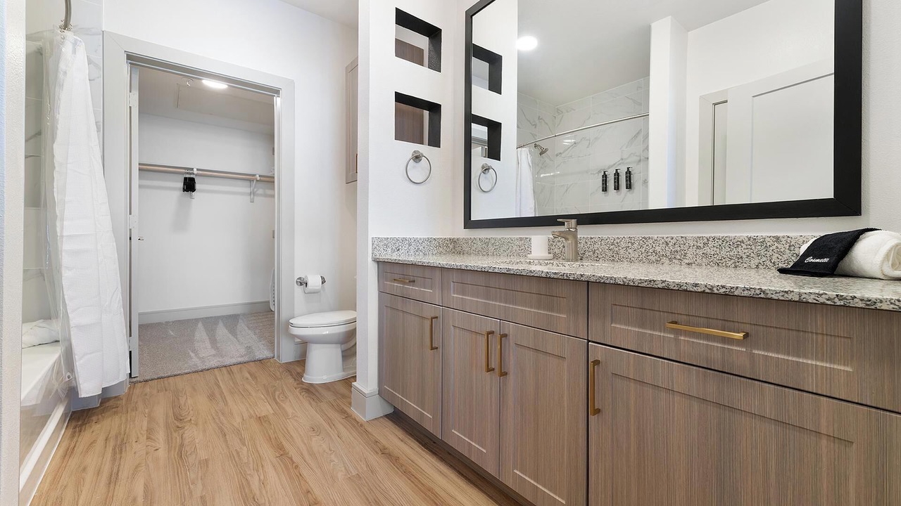 Photo of Bathroom in Scofield Farms