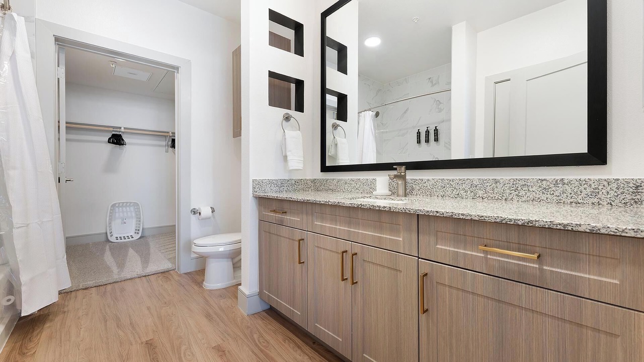 Photo of Bathroom in Scofield Farms