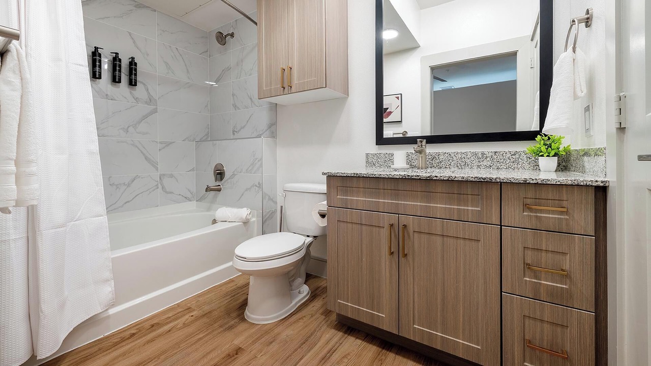 Photo of Bathroom in Scofield Farms