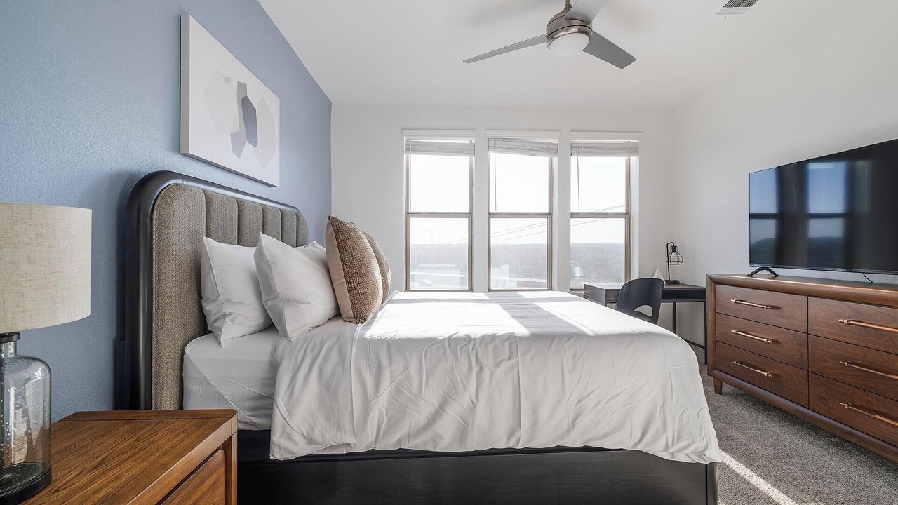 Photo of Bedroom in Scofield Farms