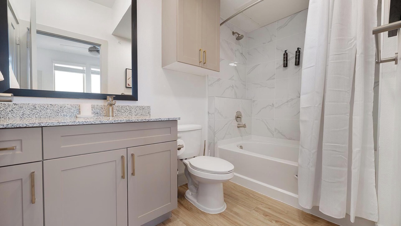 Photo of Bathroom in Scofield Farms