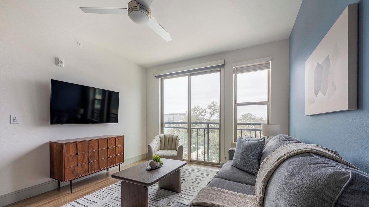 Photo of Livingroom in Scofield Farms