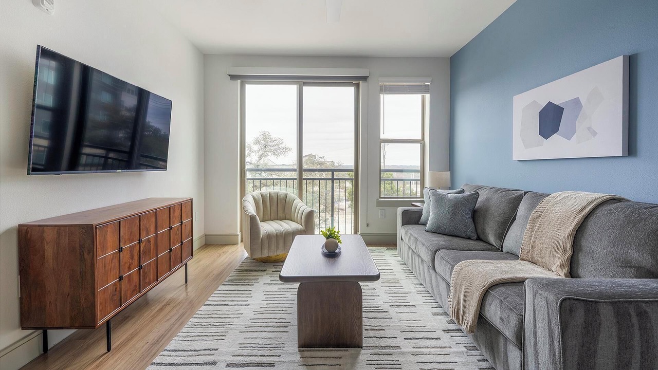 Photo of Livingroom in Scofield Farms