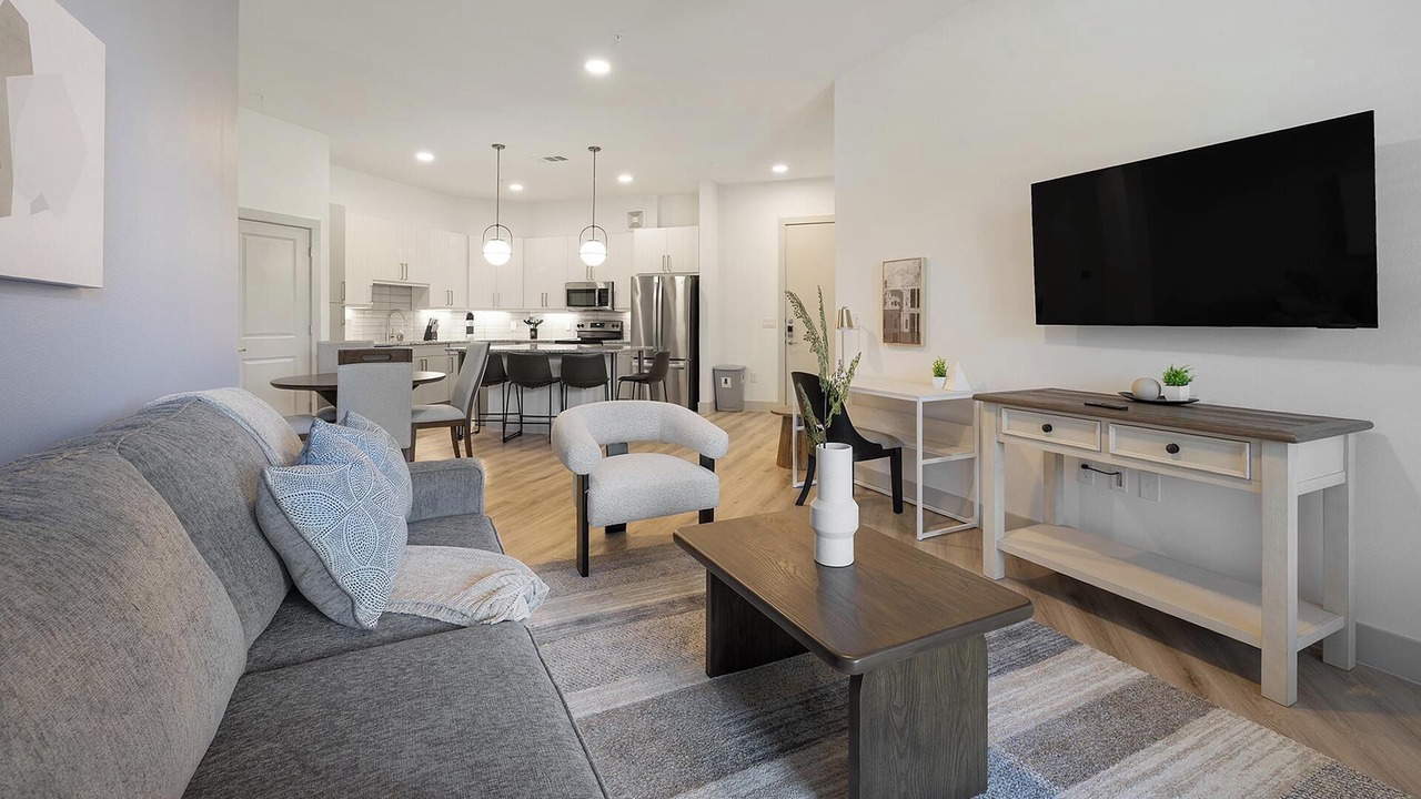 Photo of Livingroom in Far North Dallas