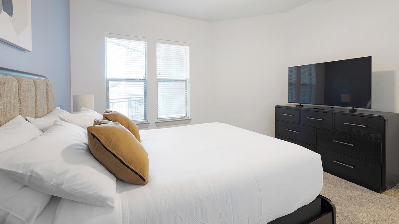 Photo of Bedroom in Far North Dallas