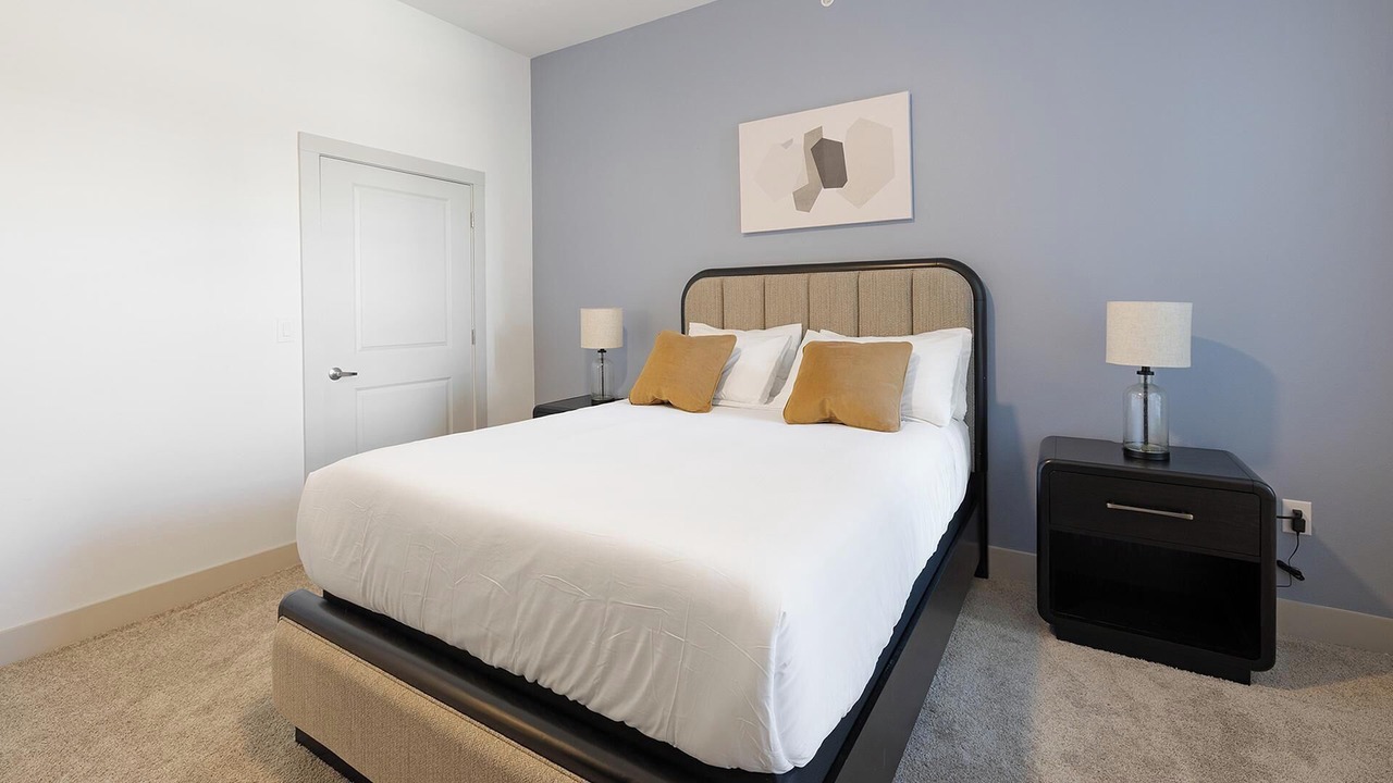 Photo of Bedroom in Far North Dallas
