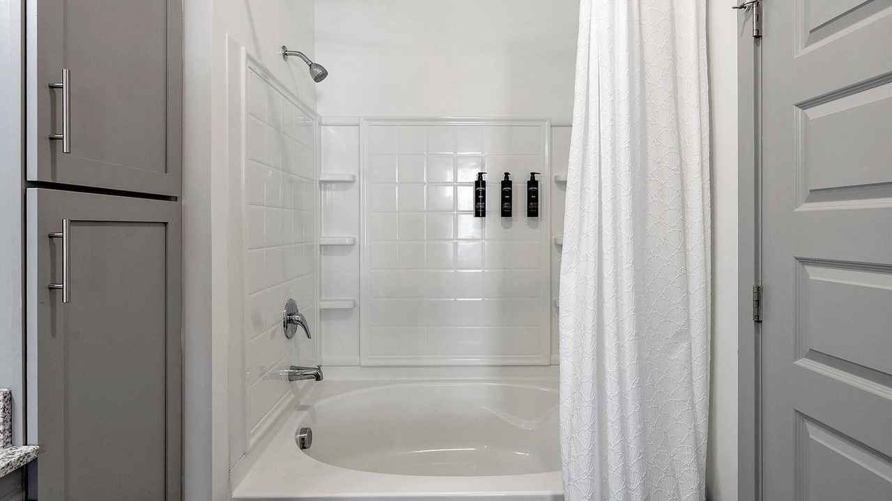 Photo of Bathroom in Sand Ridge