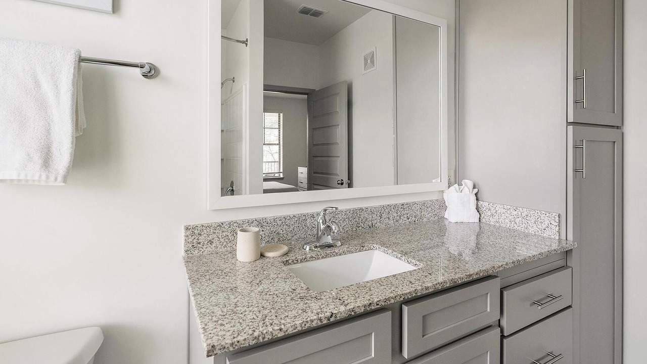 Photo of Bathroom in Sand Ridge