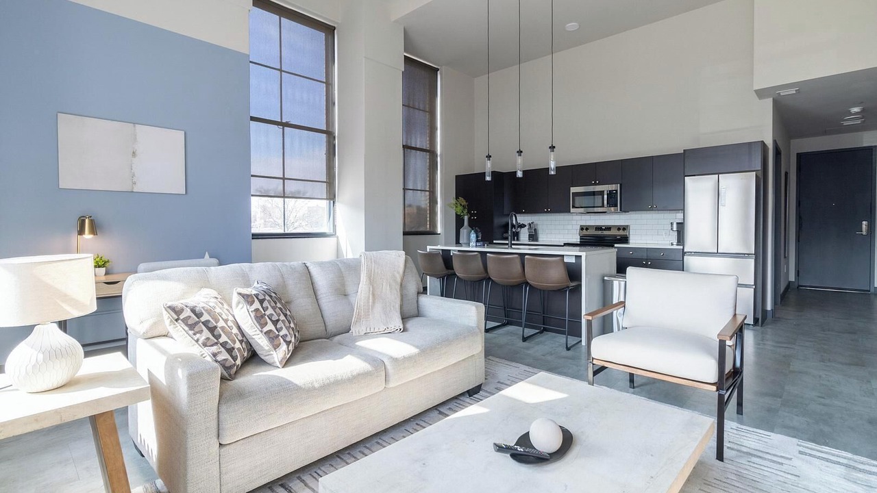 Photo of Livingroom in Downtown Hartford