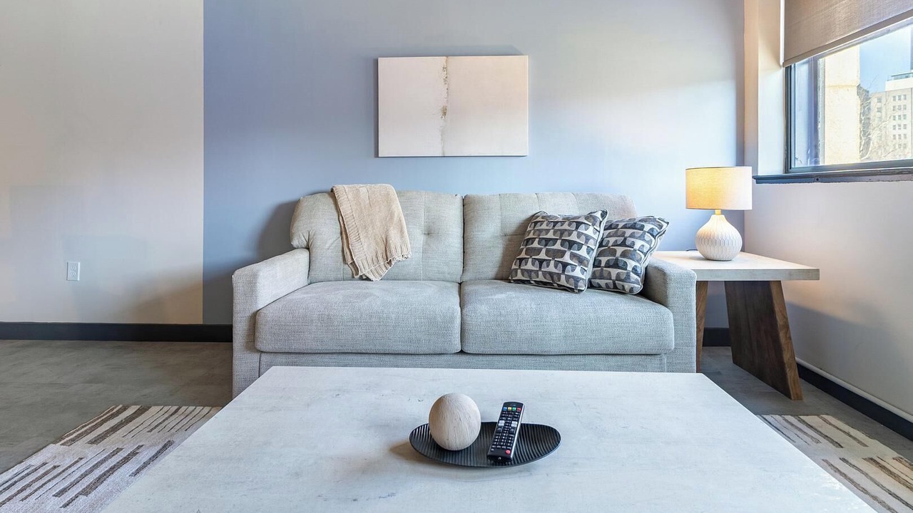 Photo of Livingroom in Downtown Hartford