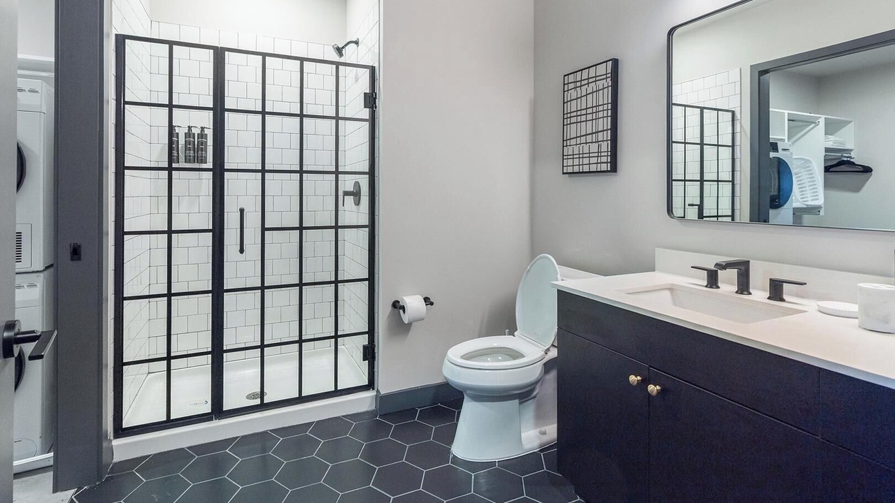 Photo of Bathroom in Downtown Hartford