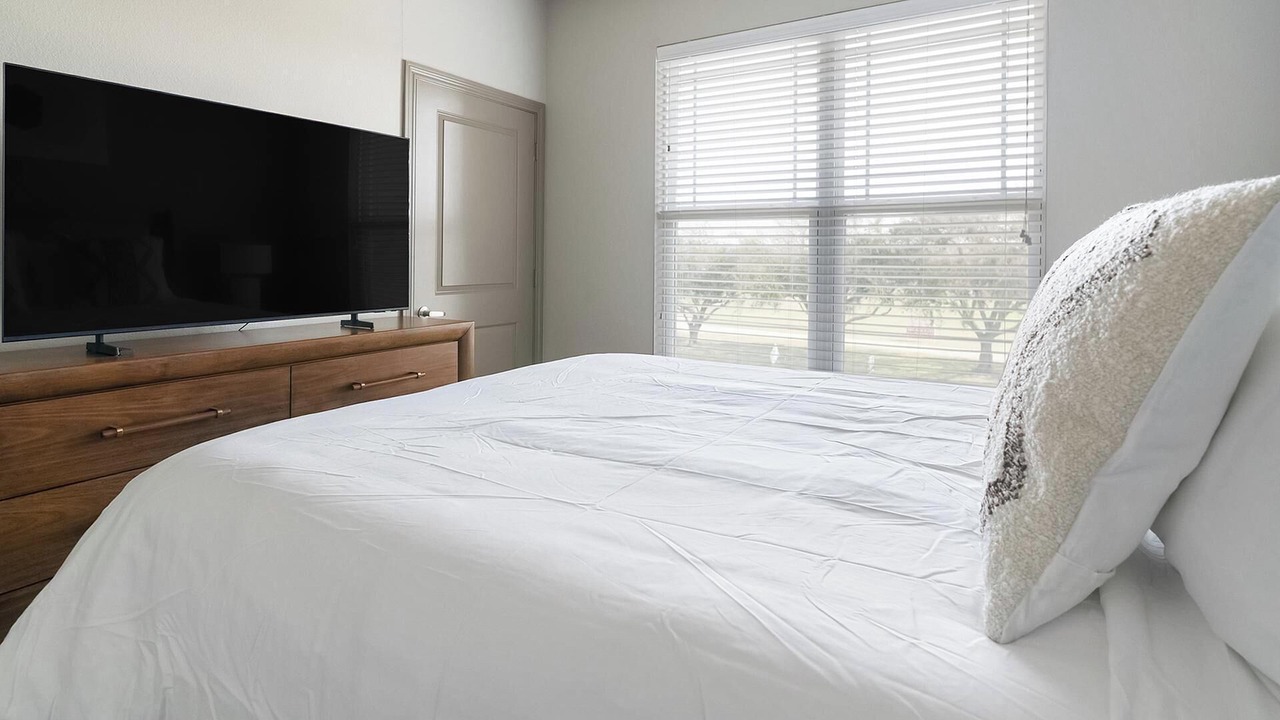 Photo of Bedroom in Baytown
