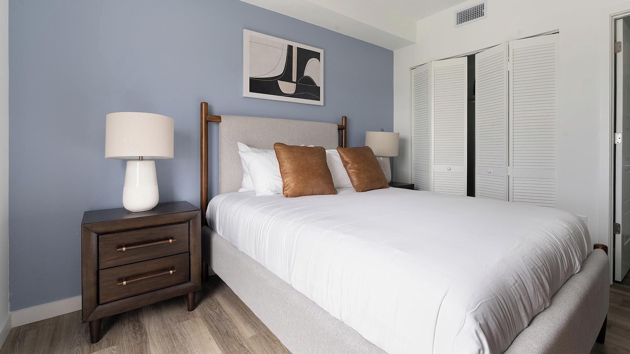 Photo of Bedroom in Overtown