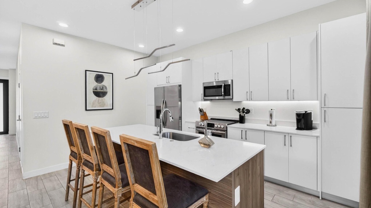 Photo of Kitchen in Pinecrest West Park