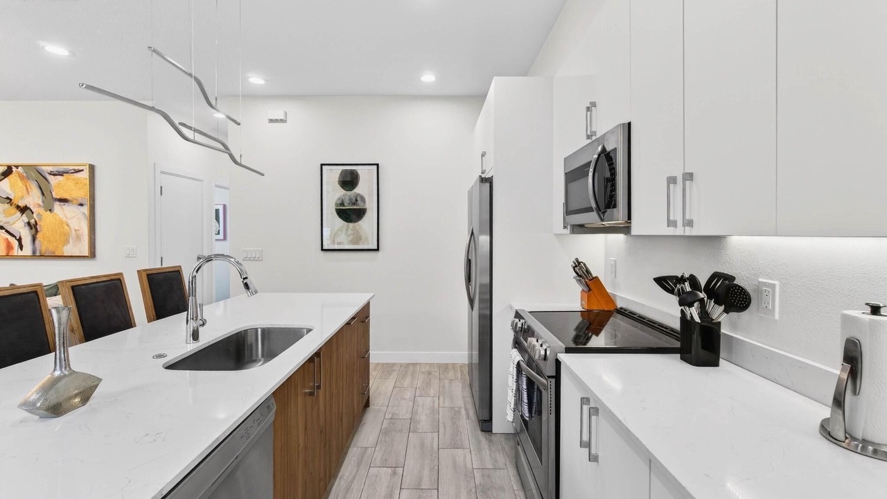 Photo of Kitchen in Pinecrest West Park
