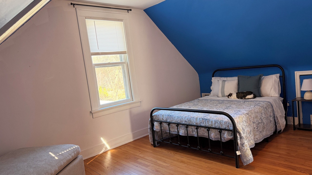 Photo of Bedroom in Downers Grove