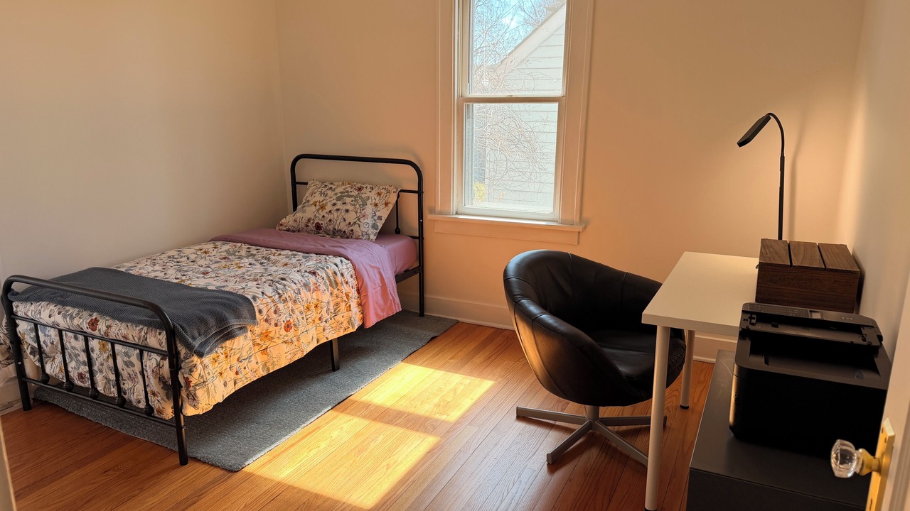 Photo of Bedroom in Downers Grove