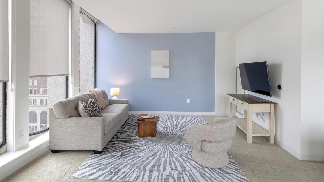 Photo of Livingroom in Downtown Hartford