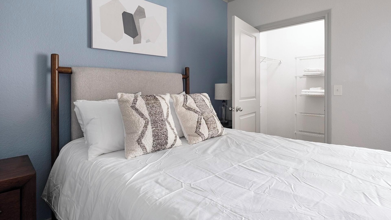 Photo of Bedroom in Northeast Houston