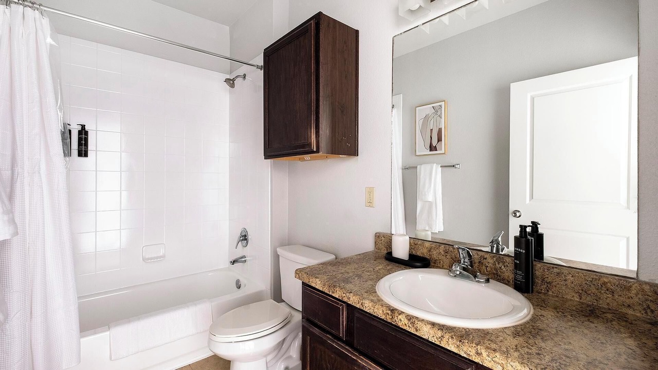 Photo of Bathroom in Atascocita