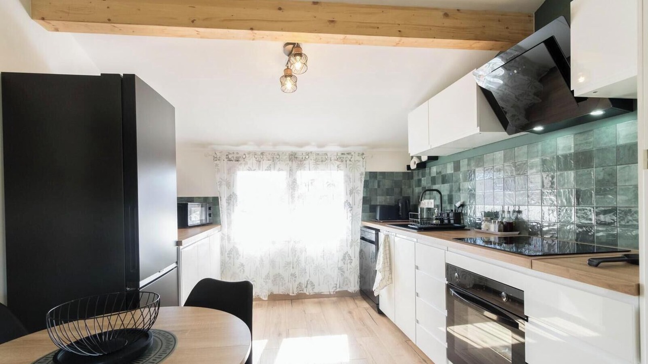 Photo of Kitchen in Lagardelle-sur-Leze