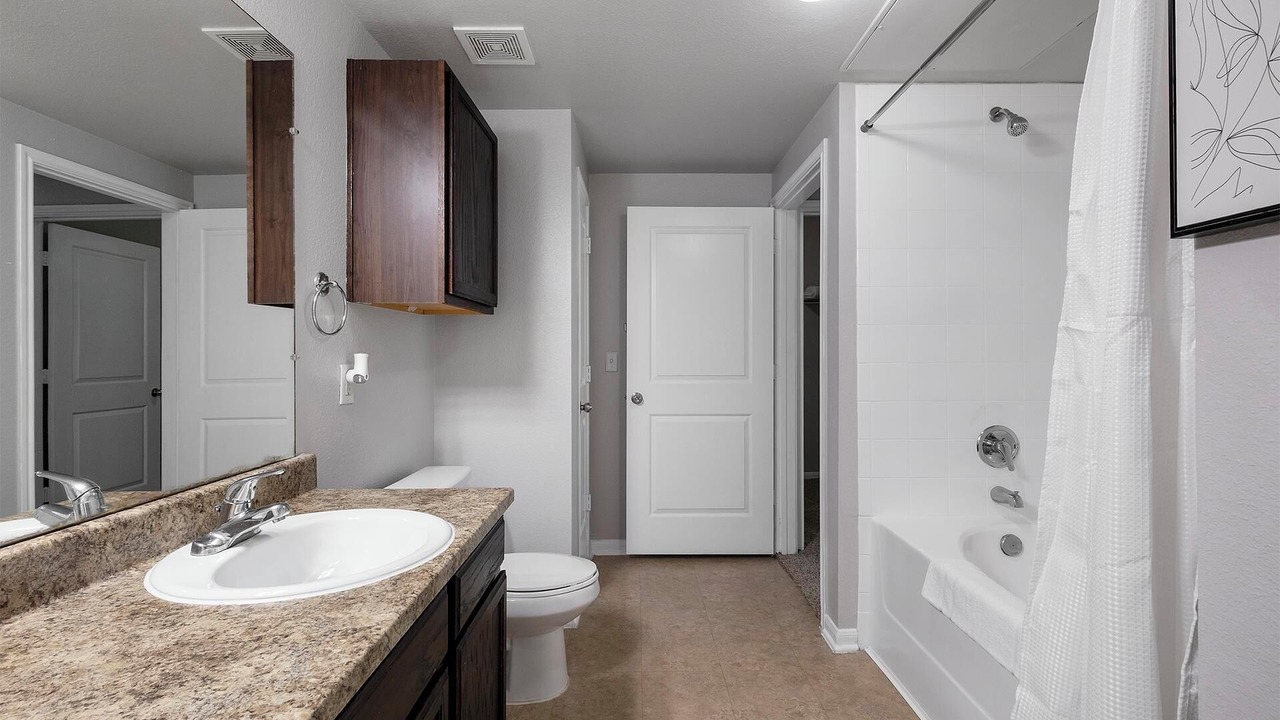 Photo of Bathroom in Atascocita