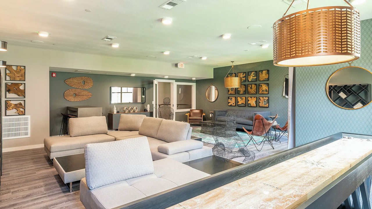 Photo of Livingroom in Northeast Houston
