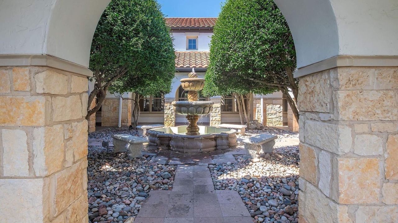 Photo of Patio Balcony in Fort Worth
