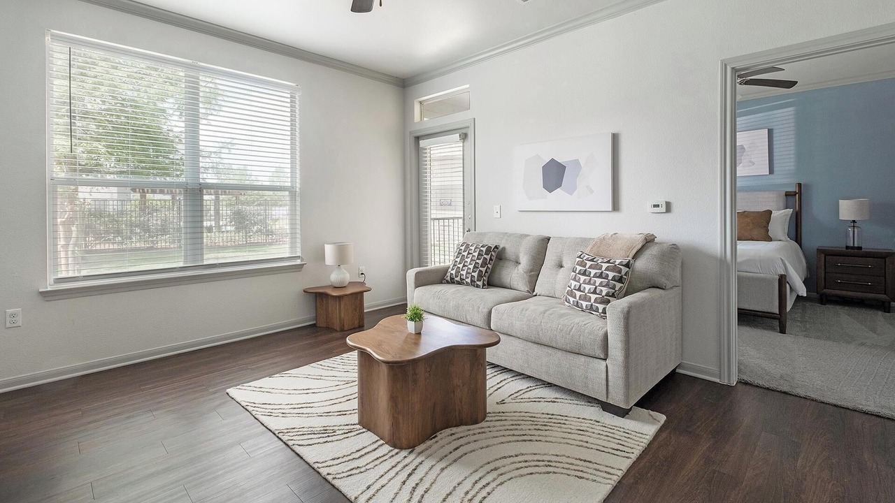 Photo of Livingroom in Northeast Houston