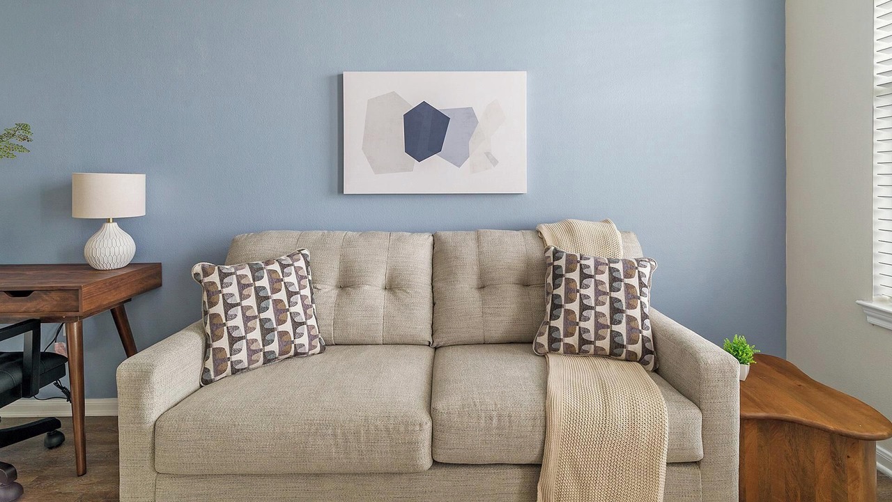 Photo of Livingroom in Northeast Houston