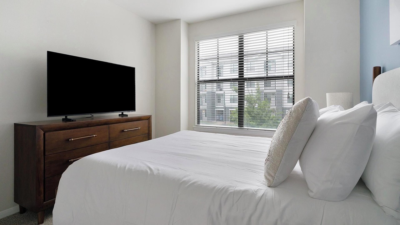 Photo of Bedroom in Northeast Houston