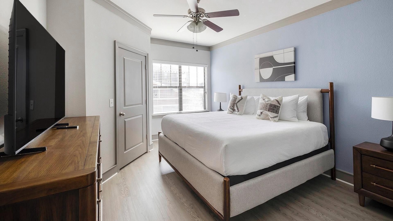 Photo of Bedroom in Northeast Carrollton