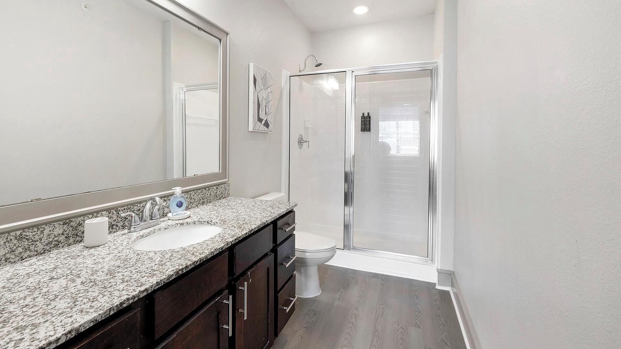 Photo of Bathroom in Northeast Carrollton
