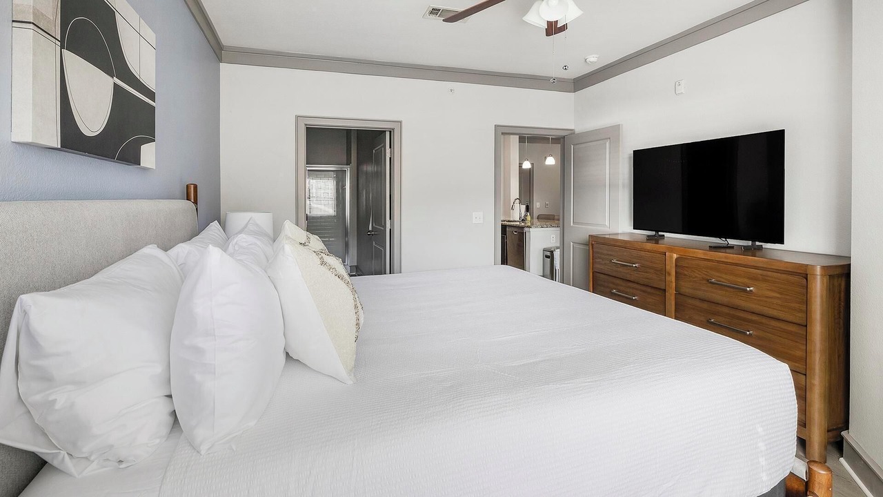 Photo of Bedroom in Northeast Carrollton