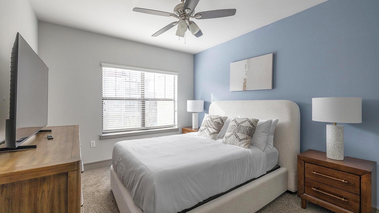Photo of Bedroom in Northeast Carrollton