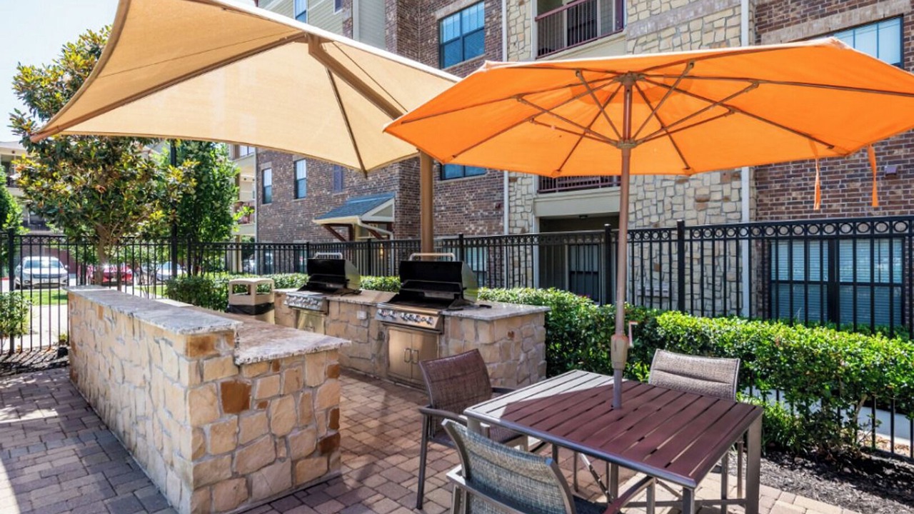 Photo of Outdoor in Northeast Carrollton