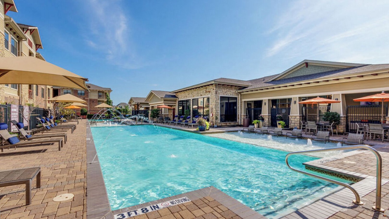 Photo of Outdoor in Northeast Carrollton