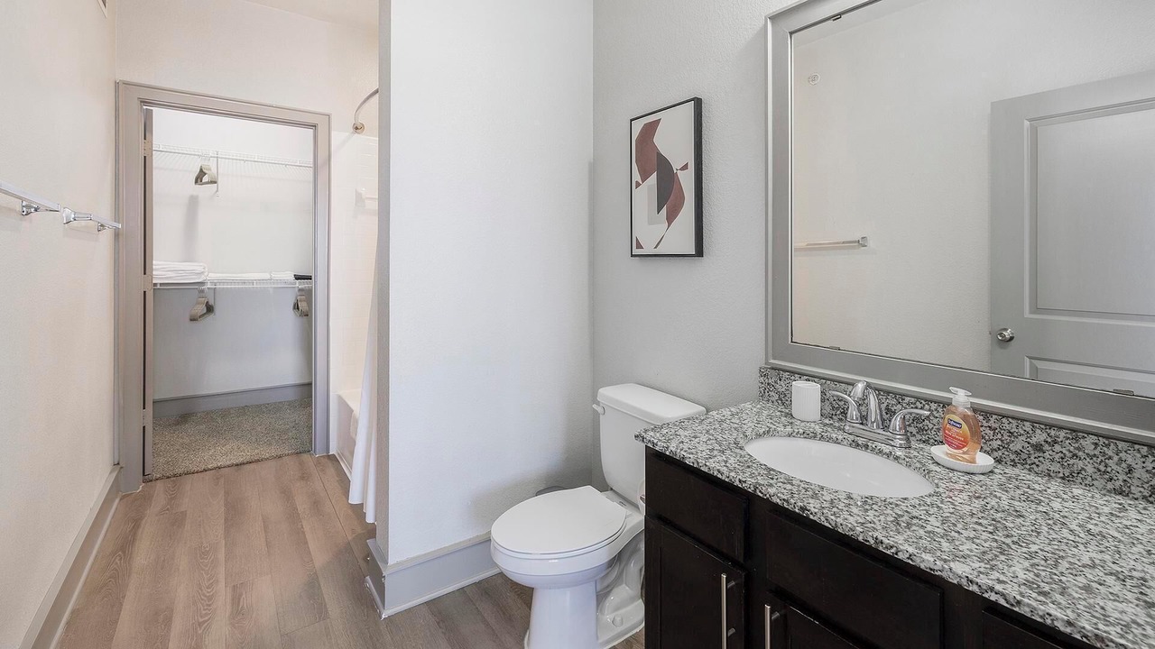 Photo of Bathroom in Northeast Carrollton