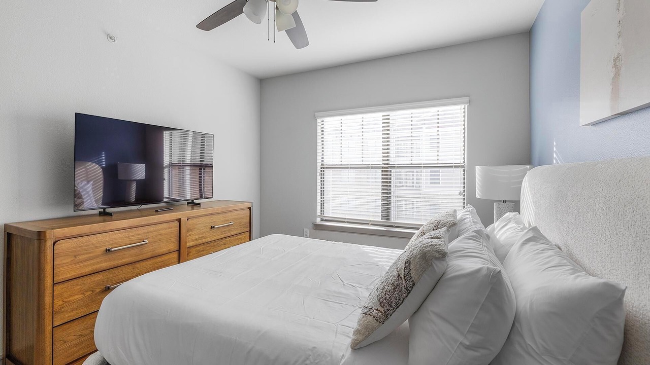 Photo of Bedroom in Northeast Carrollton
