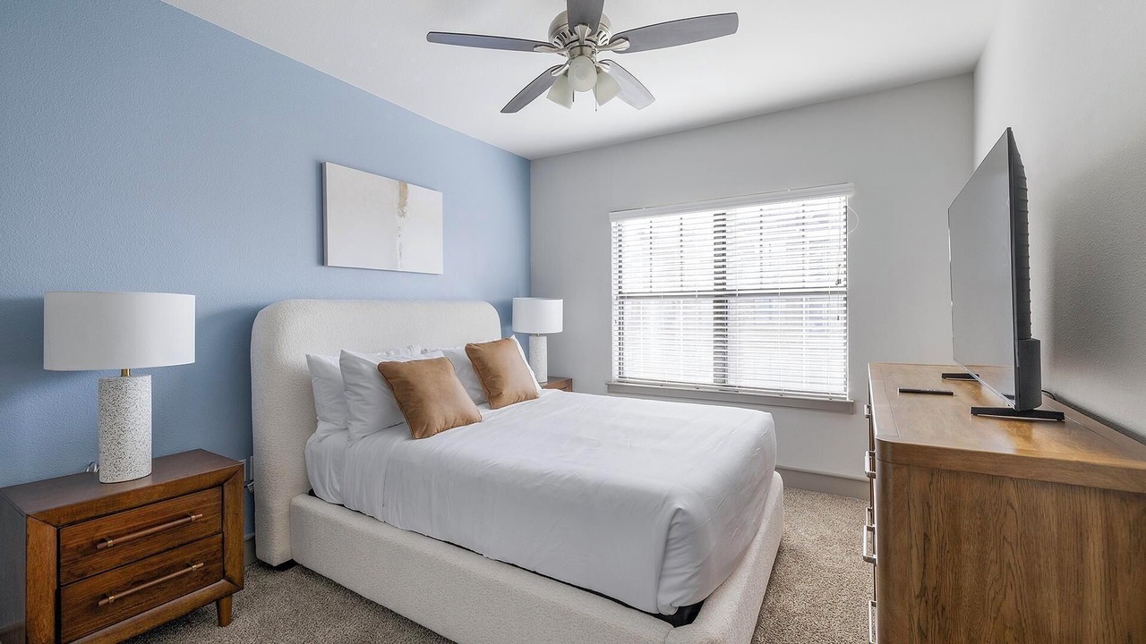 Photo of Bedroom in Northeast Carrollton