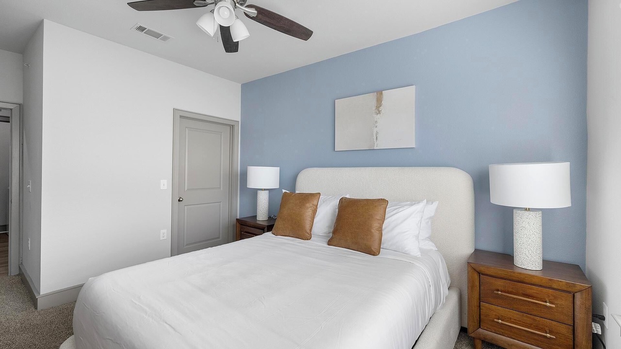 Photo of Bedroom in Northeast Carrollton