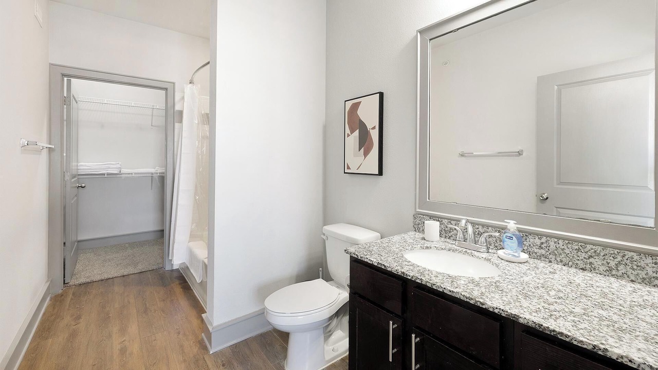 Photo of Bathroom in Northeast Carrollton