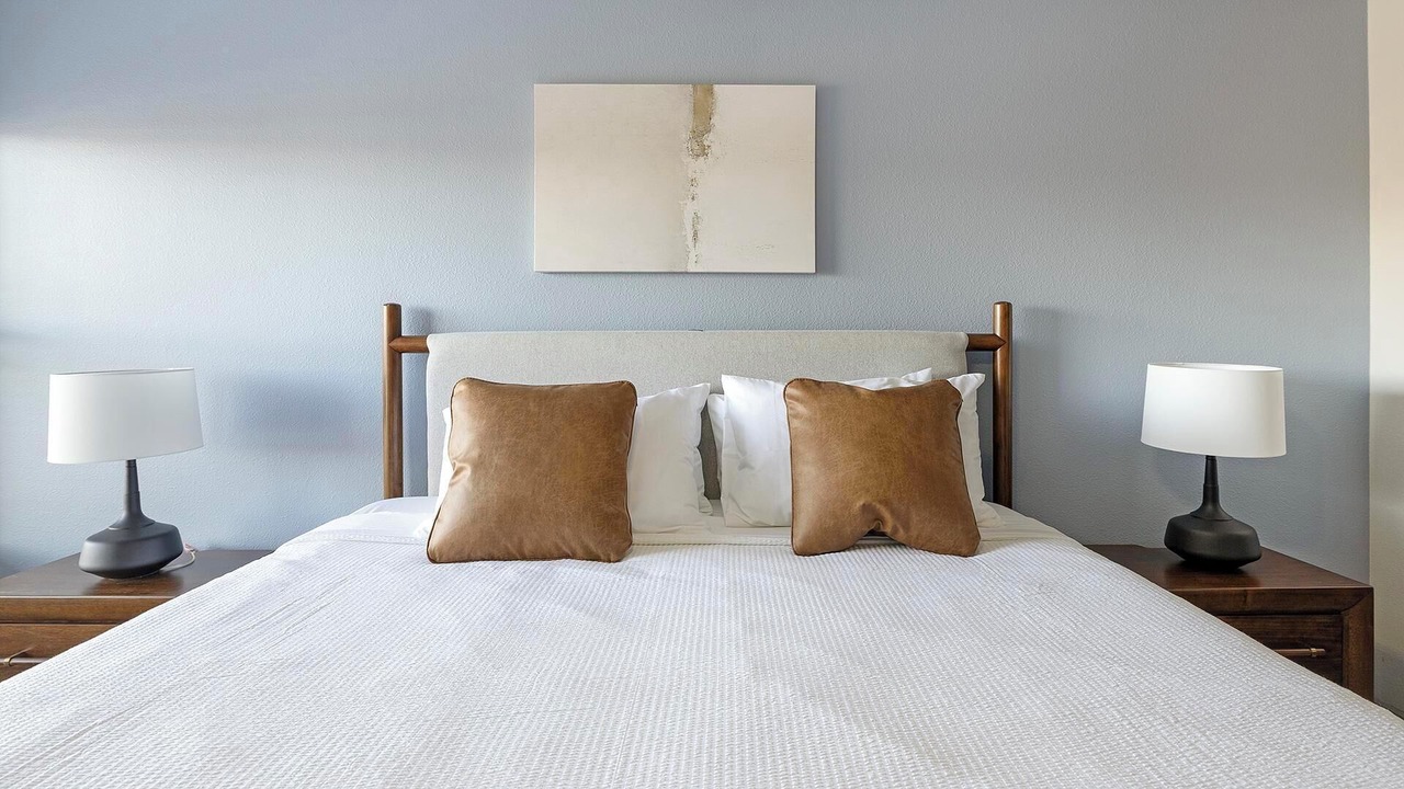 Photo of Bedroom in Northeast Carrollton