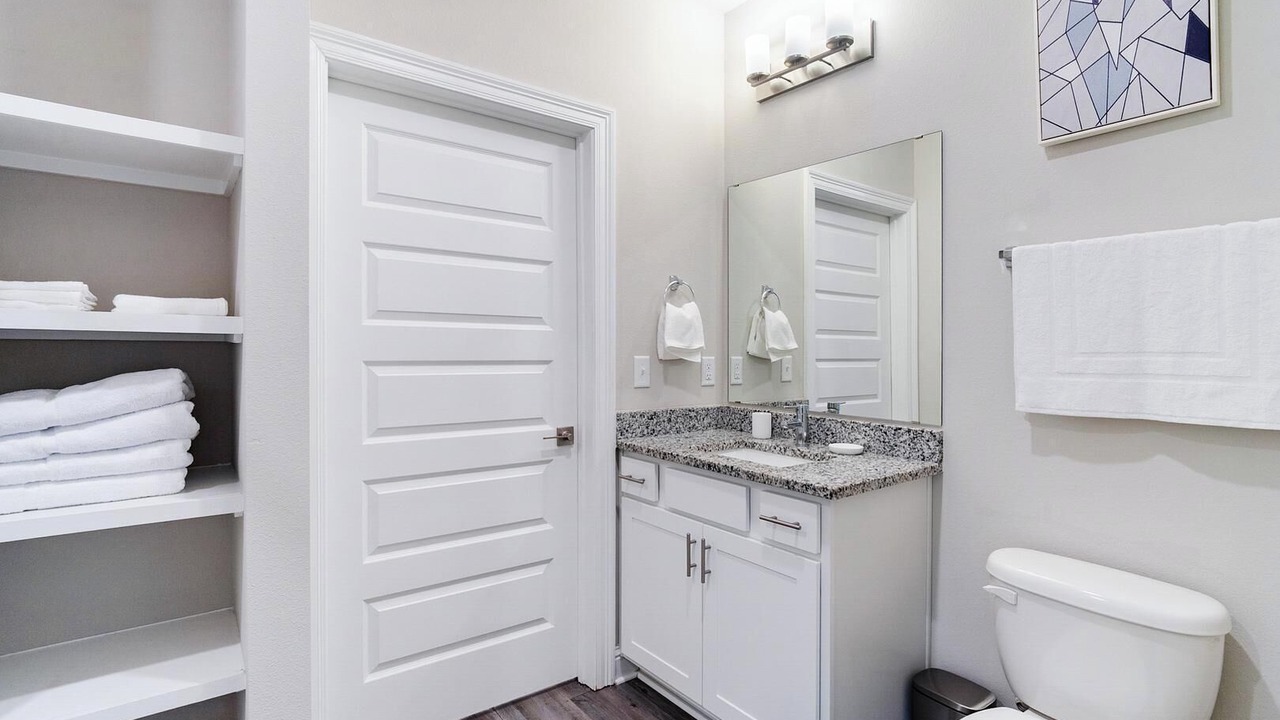 Photo of Bathroom in Harvey