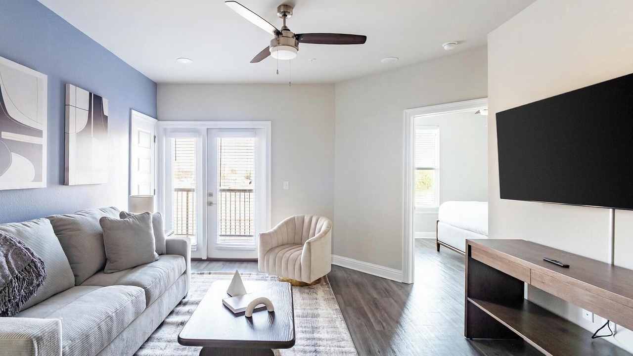 Photo of Livingroom in Harvey