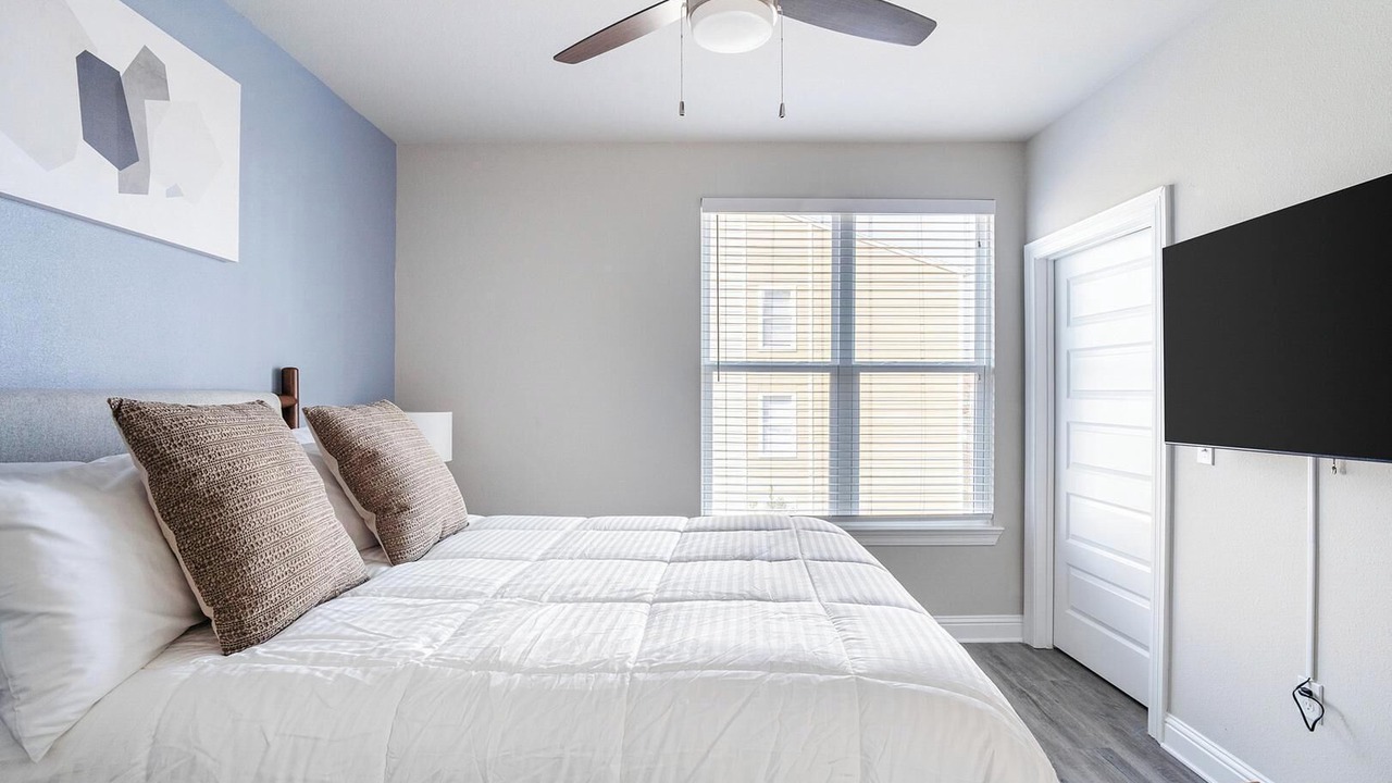 Photo of Bedroom in Harvey