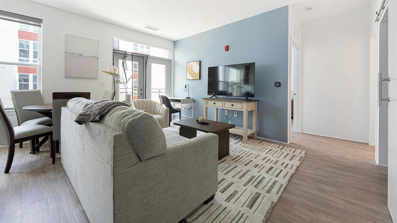 Photo of Livingroom in Hyattsville