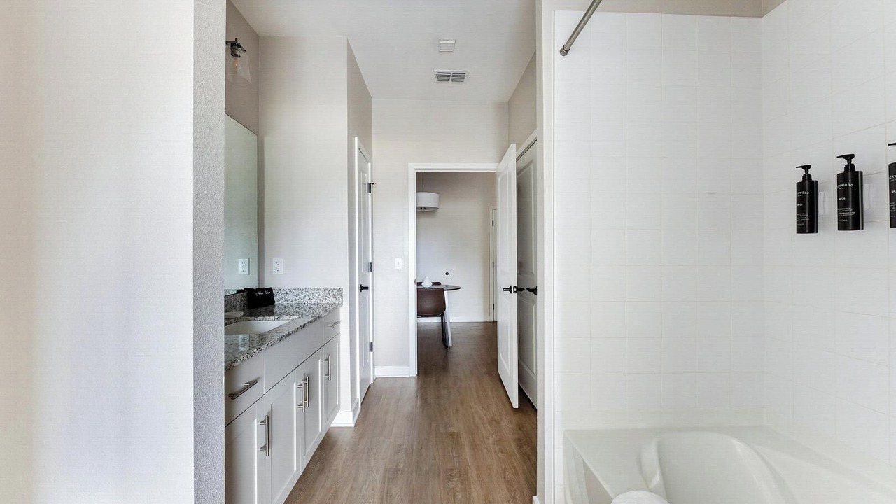 Photo of Bathroom in Lakeland