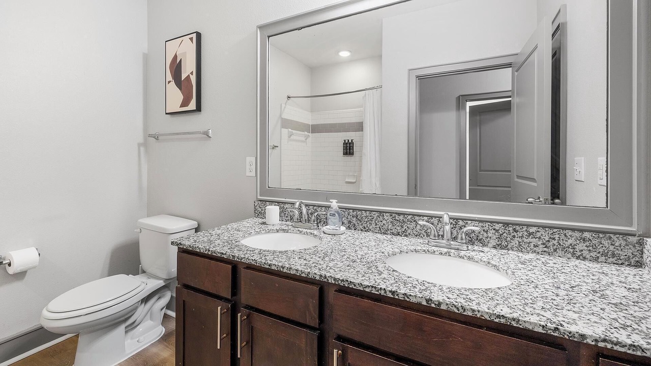 Photo of Bathroom in Northeast Carrollton